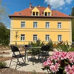 Villa Rathmannsdorf Appartamento *
